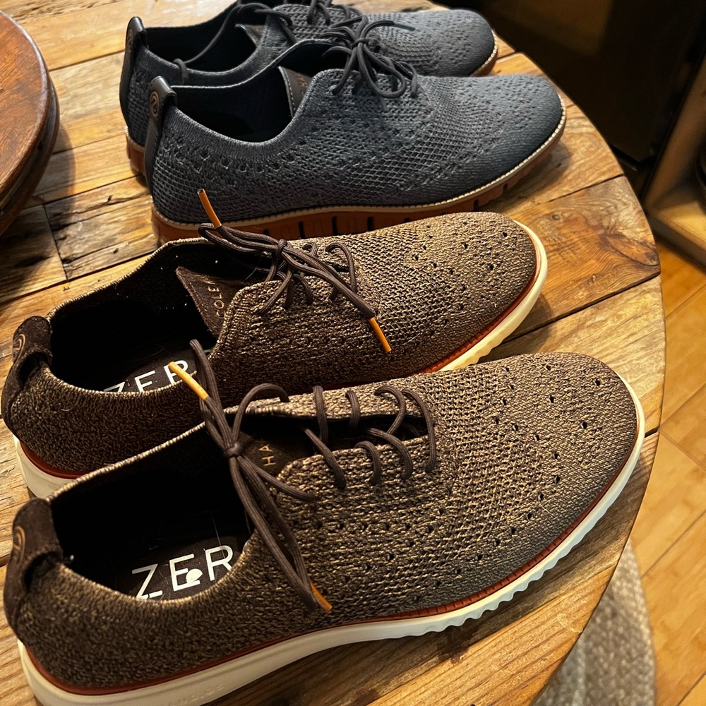 2 Mens Cole Haan knit zero grande size 10. Worn once and in great condition.